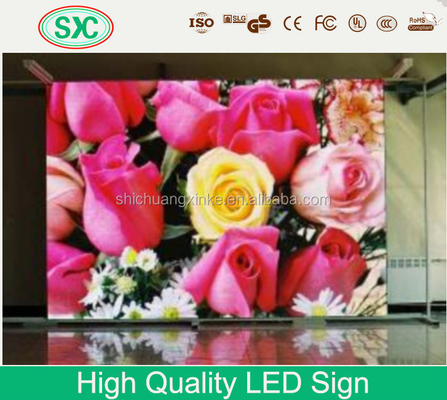 160000 puntos/m2 Densidad de color completo Panel LCD LED interior con resolución de módulo de 64x64 puntos