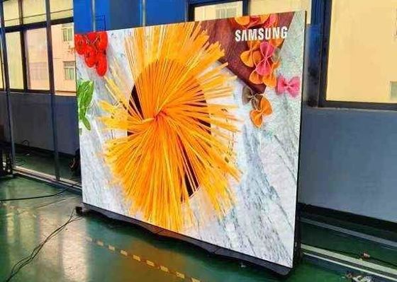 Buen precio Pantalla de aluminio fundido de frente P2.5 Digital LED Poster Stereo Mount Fácil de instalar en línea