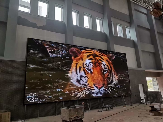 Alta luminosidad interior P4 LED Video Pared Ultra delgada de aluminio fundido de hierro y acero gabinete