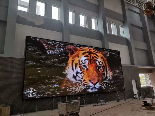 Buen precio SCX LED Studio/Conferencia/Iglesia Instalar 2000nits Alto brillo KN-Light Kinglight Negro SMD2021 Pantalla LED P3 para interiores en línea