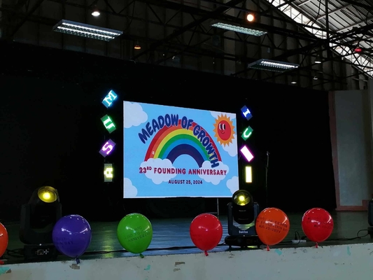 Display LED de alquiler RGB al aire libre Caja resistente al agua P5 Epistar Chip Publicidad 3 años de garantía