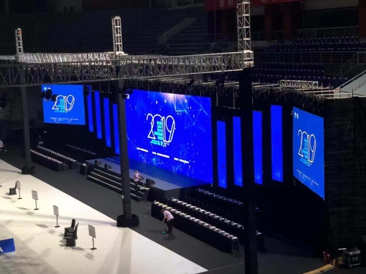 HD Alquiler de pantallas LED RGB de alta resolución 3 en 1 para iglesias, salas de conferencias y salas de exposición
