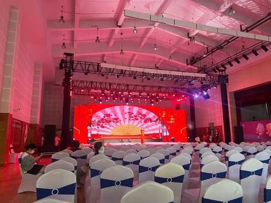 100000 horas de vida útil Epistar Exterior Full Color LED Display de aluminio fundido con frecuencia de actualización de pantalla de 720Hz y 3
