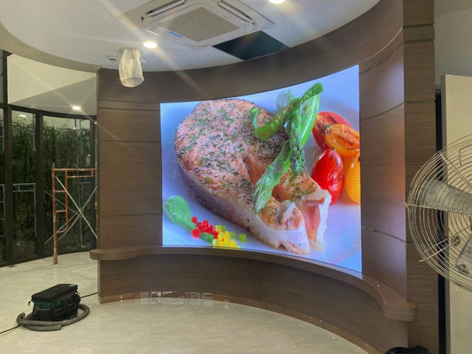 Procesamiento de alta precisión P3 Display LED de color completo en interiores con instalación y mantenimiento convenientes en varias industrias