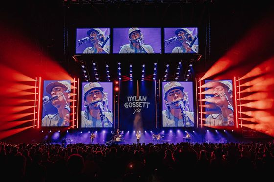 P5 RGB pantalla LED a todo color para escenario diseño de la pared LED video