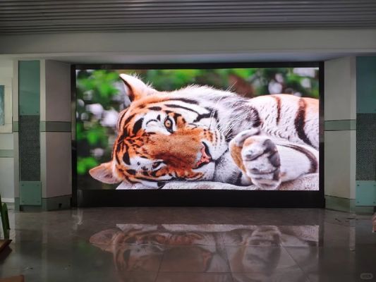Buen precio Alquiler P4.81 Cartel electrónico LED de color completo 1/13 Escaneo de alta resolución IP65 a prueba de agua en línea