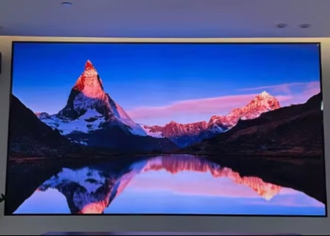 Pantalla LED de color completo P8 de pantalla exterior IP65 Super transparente Material del gabinete de hierro