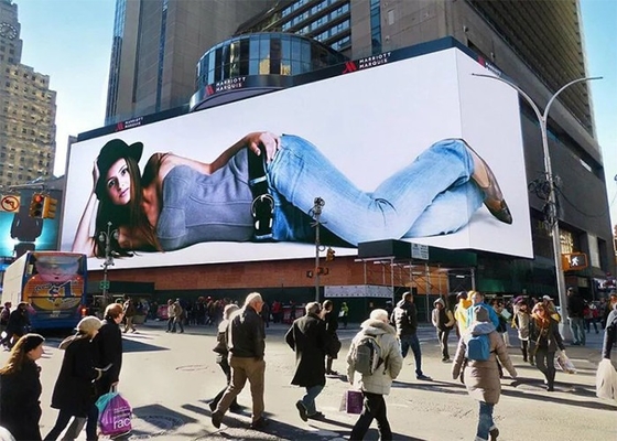 Nivel de protección IP65 Tableros publicitarios electrónicos con frecuencia de actualización de 3840 Hz
