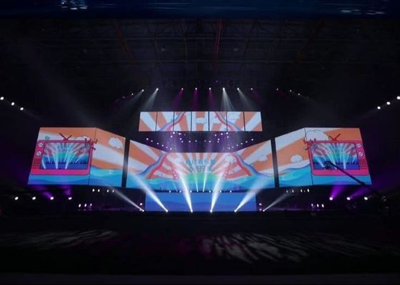 Buen precio Modulo de pantalla LED de alquiler a todo color P10 1RGB Display publicitario LED suspendido en línea