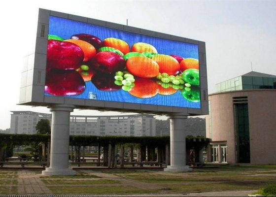 Renta de módulos blandos Pantalla de aluminio fundido a presión 1/7 Escaneo 500*1000MM P5.95 Pantalla publicitaria LED Renta Instalación fija