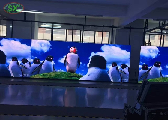 Tamaño del módulo 256x256mm Display LED de exterior de color completo P16 para alquiler de pantalla Caja de hierro / fundición por inyección de aluminio IP65 película de publicidad a prueba de agua