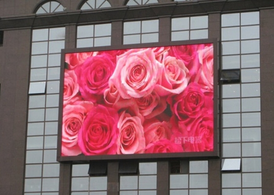 Tamaño del módulo 256x256mm Display LED de exterior de color completo P16 para alquiler de pantalla Caja de hierro / fundición por inyección de aluminio IP65 película de publicidad a prueba de agua