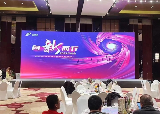 Venta caliente HD de aluminio personalizable P4 LED pantalla a todo color / Indoor LED Screen Video Wall