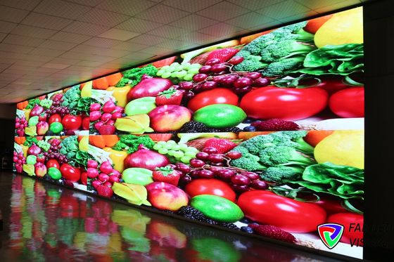 Buen precio Pantalla LED de paso de píxel pequeño tipo SMD2121 diseñada con material de gabinete de aluminio fundido a presión en línea
