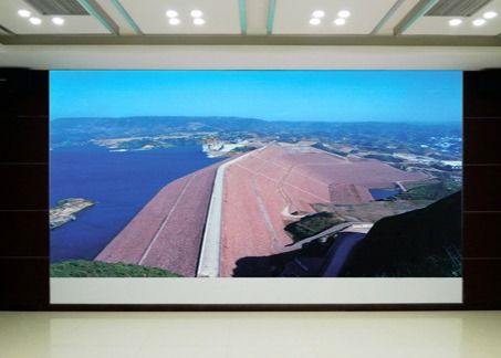 Buen precio Pantalla de alquiler P8 pantalla LED cartelera, pantalla LED de color completo en interiores 1/4 modo de escaneo en línea