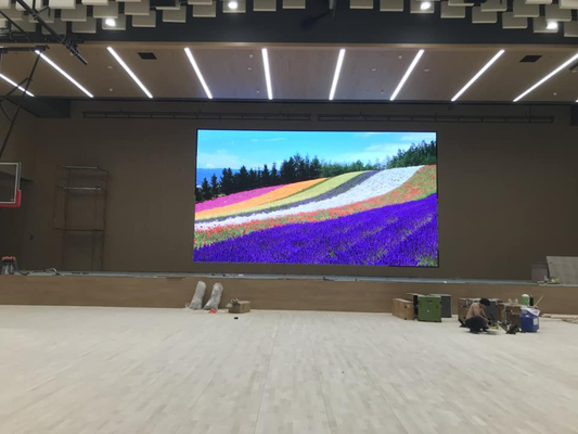 Las imágenes de la película de P3 91 Hd llevaron precio de la calidad de China de la pantalla de visualización el mejor interior con el pequeño pixel Chip Di del X.500 milímetro del gabinete 500