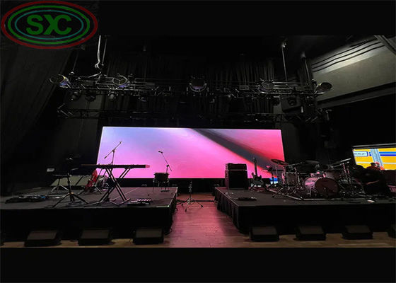 Pantalla LED a color para interiores, estable y duradera, con 100.000 horas MTBF y una frecuencia de actualización de 1920 Hz