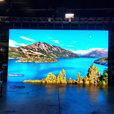 Buen precio La exhibición interior llevada P2.5 de calidad superior llevó los paneles de exhibición llevados para visualización las pantallas para la publicidad en línea
