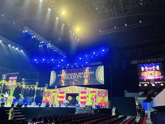 Escenas LED de alto brillo y fácil instalación adecuadas para conciertos, eventos y aplicaciones de alquiler