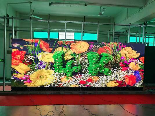 Display LED de color completo con caja de 640x480mm 3840hz de frecuencia de actualización