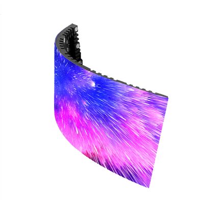 Buen precio Pantalla LED de alquiler de interior Flexible Pared de vídeo P2 Pixel Pitch Pantalla publicitaria suave con alta densidad de píxeles y modo de conducción de escaneo en línea