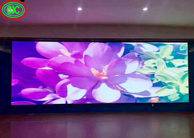 Display LED de color completo en interiores P2.5 Signo publicitario 16 Bit Colores Display LED de color completo en interiores