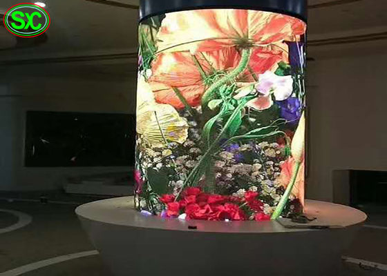 Buen precio La columna a todo color fija interior P4 llevó la exhibición, exhibición llevada clara digital redonda en línea