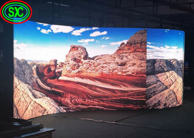 SMD pantalla LED de publicidad curvada de 3,91 mm de anchura de píxeles 25 Wattled pantalla de publicidad comercial