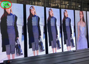 Smart Digital Advertising LED Display Poster Vertical Magic Screen P2.5 en interiores con pantalla LED a todo color