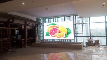 Pantalla LED de fondo de escenario al aire libre flexible 576x576*85mm Panel de pared LED de tamaño de gabinete