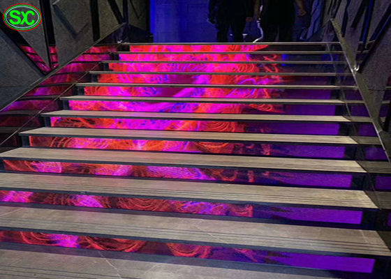 Buen precio Diseño ahorro de energía de la alta de la definición P4 del frente pantalla flexible de la escalera LED en línea