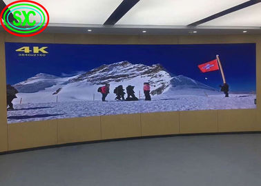Alquiler de tableros de pantalla LED de interior con pantalla curva SMD HD, P3.9mm señalización LED a todo color