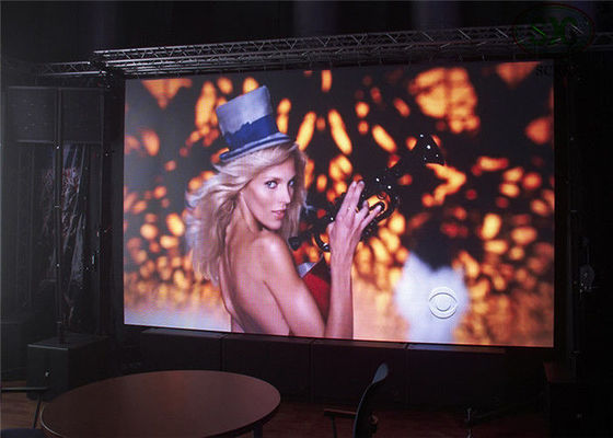 Pantalla LED RGB 3 en 1 COB de brillo ajustable para pantallas publicitarias vívidas, publicidad exterior con pantalla LED