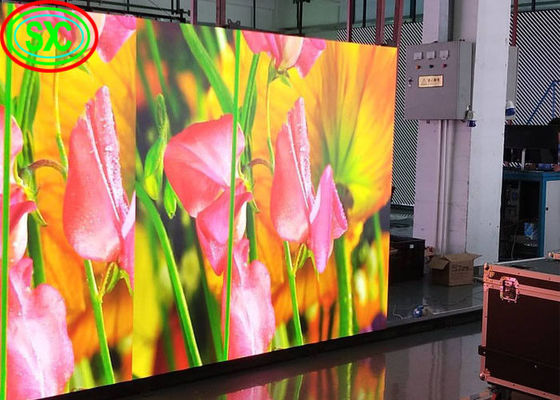 Escenas LED de alto brillo y fácil instalación adecuadas para conciertos, eventos y aplicaciones de alquiler
