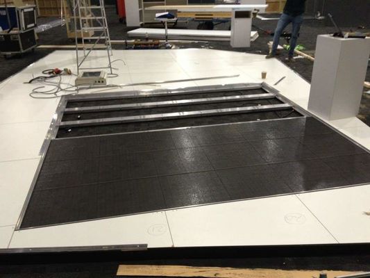 Buen precio Etapa portátil fina estupenda 1800cd/m2 LED Dance Floor en línea