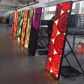 Display LED comercial de aluminio con configuración de color 1R1G1B y material del panel de aluminio