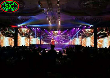 Casilla de aluminio fundido a presión P6 Full Color Indoor Suspended LED Screen 2500nits Brillo 27777 puntos/m2 Densidad de píxeles