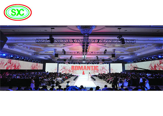Buen precio La etapa interior flexible 1R1G1B LED de la conferencia 3m m defiende en línea