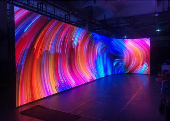 Display a todo color en interiores con pantalla de aluminio fundido a presión