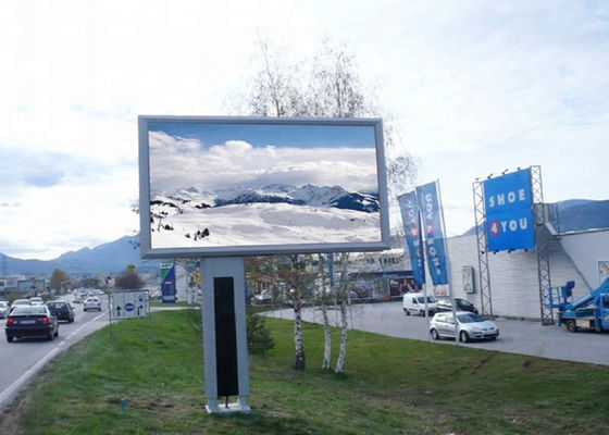 Panfletos publicitarios LED de color completo para exteriores IP65 P10 de carretera SMD3535