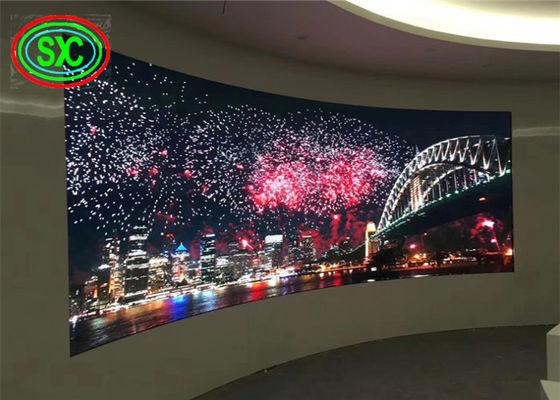 Pantalla LED de aluminio fundido a presión P4 fija para interiores a todo color 3 en 1 SMD2121 COB, pantalla LED a todo color