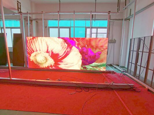 P4 Interior 1R1G1B 1000cd/m2 SMD2727 Rental Led Screen para el escenario