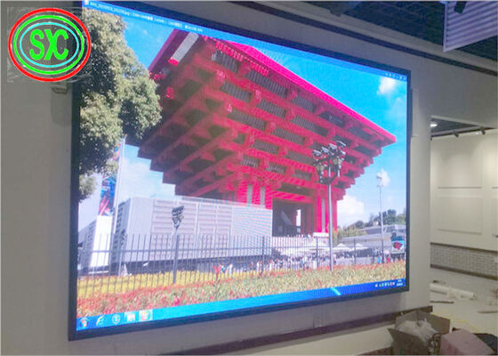 Escenario a todo color LED de pantalla de aluminio fundido Escenario de fondo 27777 puntos/m2