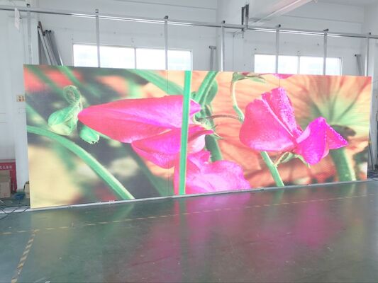 Display LED gigante a todo color al aire libre a prueba de agua IP68 DIP / SMD HD P3 P4 pantalla exterior a todo color