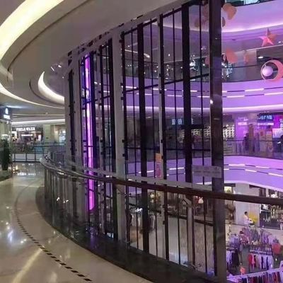 Centro comercial en interiores Elevador Joyería Publicidad P3.91 Pantalla LED transparente