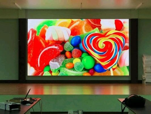 Indoor Small Pitch GOB HD Escenario de fondo pantalla LED delgada P2.5 alquiler a todo color