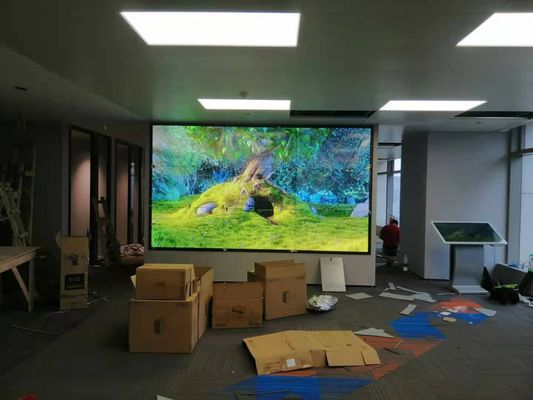 Buen precio 160000 píxeles/m2 2121 Tamaño de la lámpara 160*160 Tamaño del módulo Indoor Full Color LED Display SCX LED P2.5 Display LED de publicidad en línea