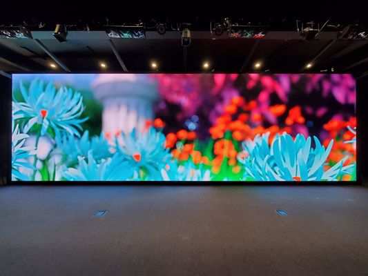 Buen precio Alta pared video llevada interior del panel de la exhibición 4K TV de la definición DC4.2V P2 en línea
