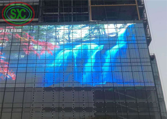P3.9-7.8 Interior Pantalla LED transparente a todo color con pantalla LED curva de video de pared de vidrio para escaparate
