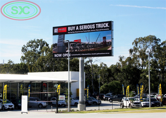 Los puntos de referencia de la ciudad en exteriores P10 LED cartelera de apoyo de control remoto